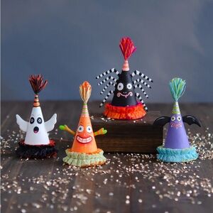 Glitterville Mini Party Hats( set of 4)